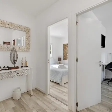 Piccola House